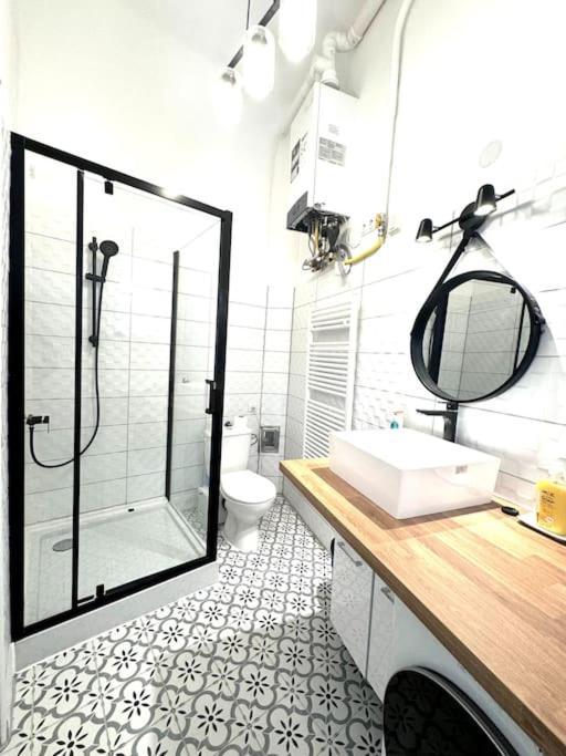Apartman F1 Ultra Danube Flat
